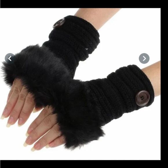 Fingerless,  knitted gloves faux rabbit fur super cute . - Picture 8 of 14